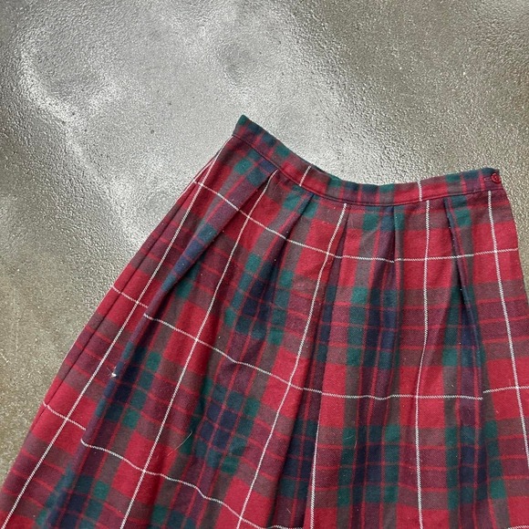 Vintage 80s Wool Women's 30" Waist Red Green Plaid Cottagecore A Line Midi Skirt - Picture 3 of 4